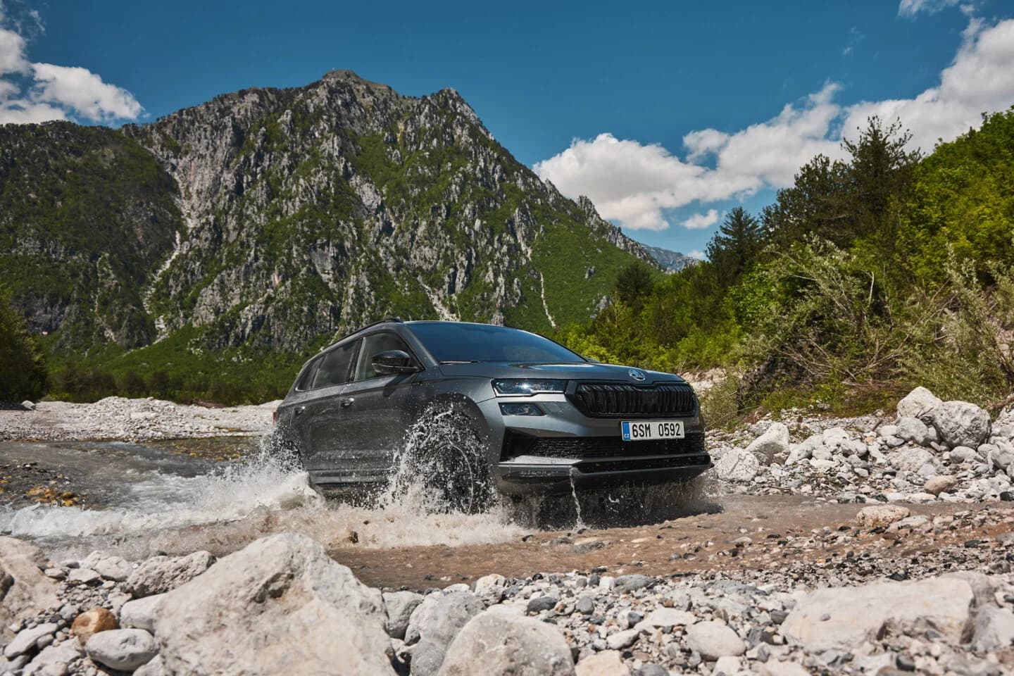 Škoda Karoq, fotografie exteriéru