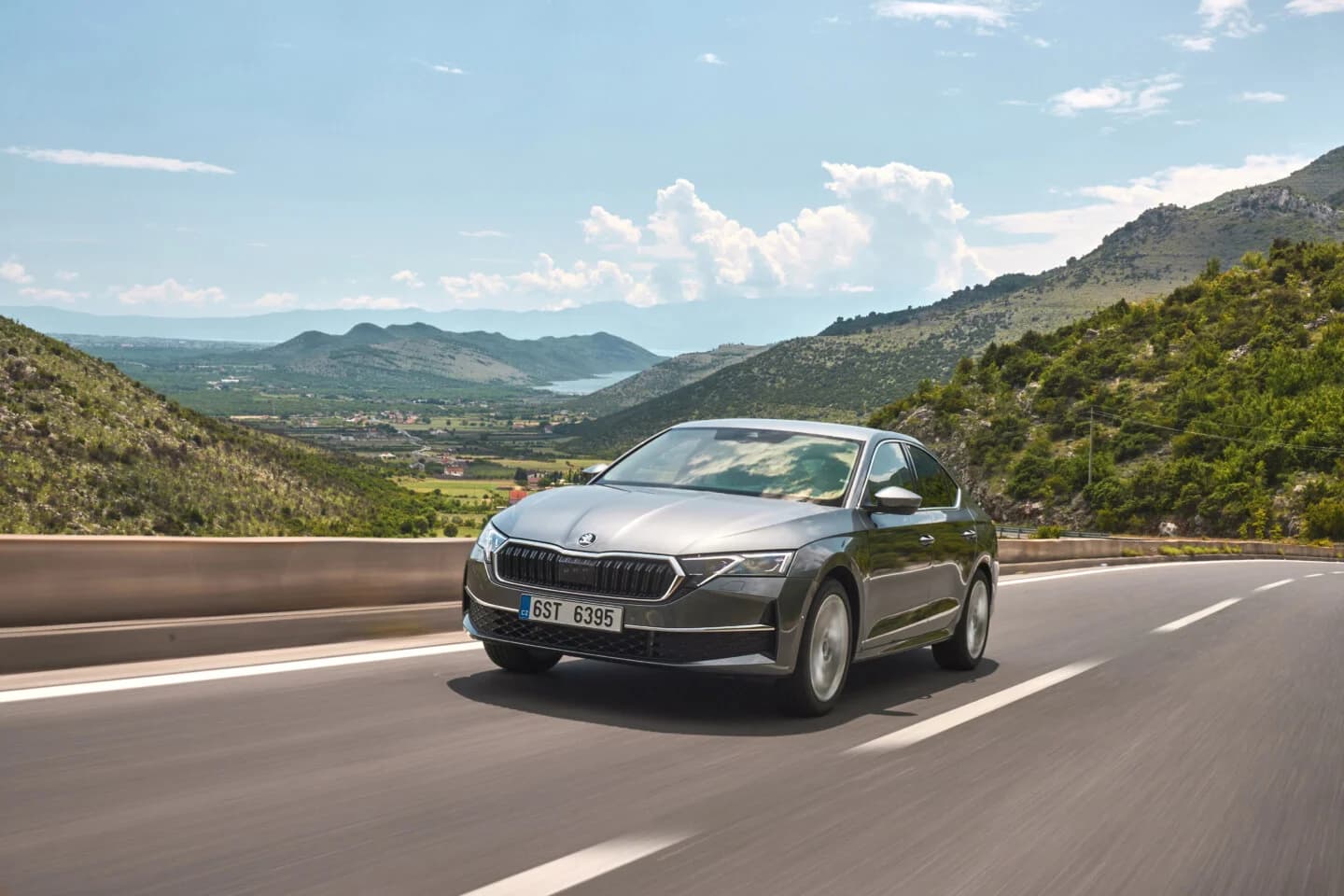 Škoda Octavia Combi, fotografie exteriéru
